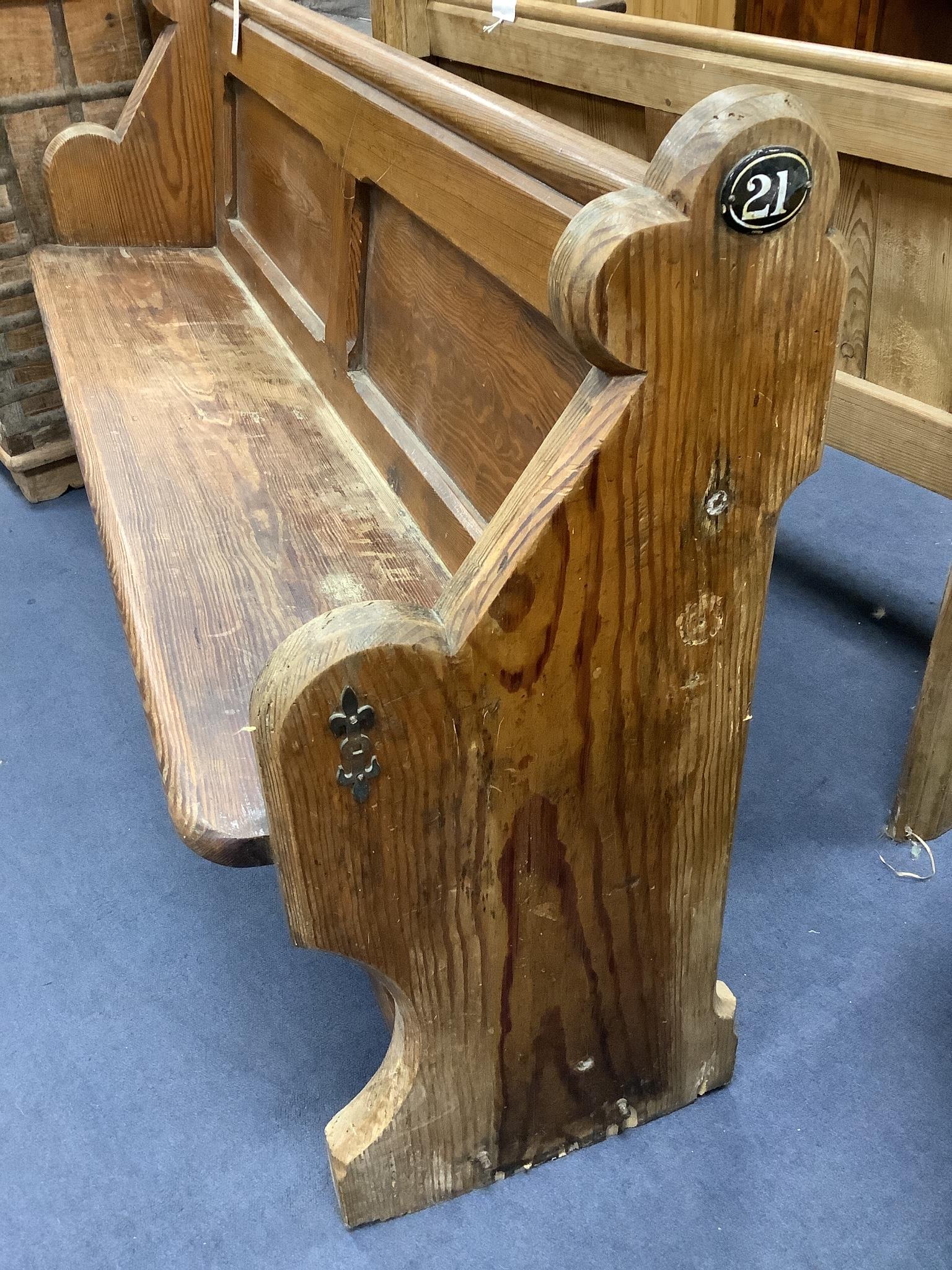 A Victorian pitch pine pew, length 156cm, depth 44cm, height 90cm